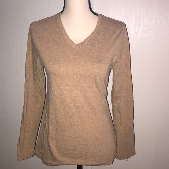 V-neck tees (3) long sleeves - Picture 3 of 4